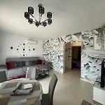 Pinares A-4 Apartman Muntanya la Sella