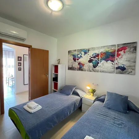 公寓 Pinares A-4 *