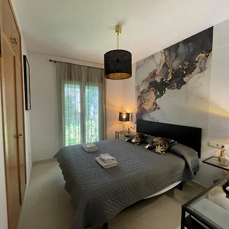 公寓 Pinares A-4 *