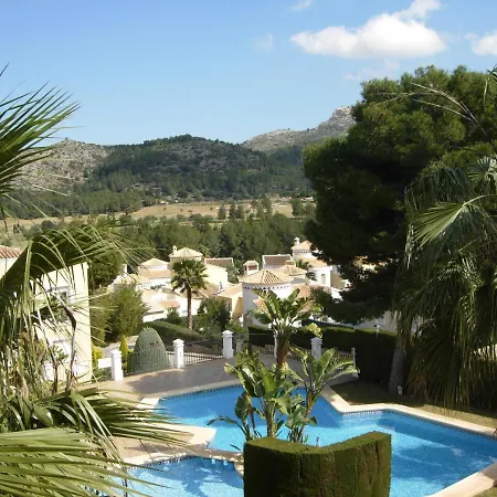 Pinares A-4 Apartment
